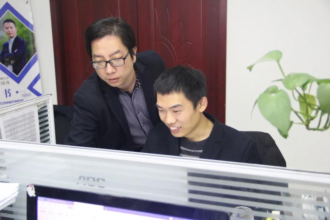 ���w�rֵ�^����ح��_ ʮ�ꌣע ֪�к�һ